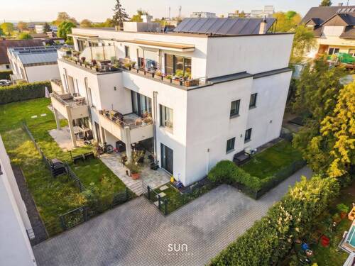 AUSSENANSICHT - MODERNES WOHNEN IM GRÜNEN NORDENSTADTS - stilvolle Erdgeschosswohnung mit Gartenidylle