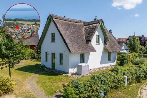 Ärzte & Apotheker Immobilien - Reetgedeckter Küstentraum - stilvolles Ferienhaus in Ostseenähe mit Ruhegarantie!