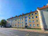 Straßenansicht - 3 Zimmer Etagenwohnung in Magdeburg
