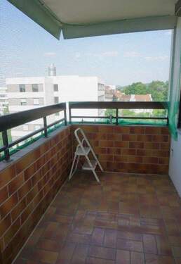 Balkon - 4 Zimmer Etagenwohnung in Nürnberg
