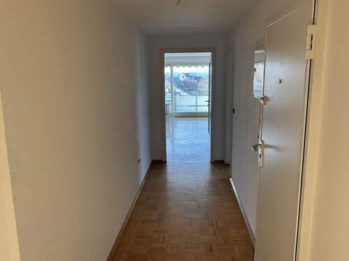 Flur - Etagenwohnung mit 96,00 m&sup2; in Ettenheim zum Kaufen