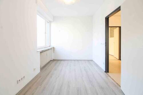 Raum 8 - Büro mit 150,00 m&sup2; in Oberhausen zum Kaufen