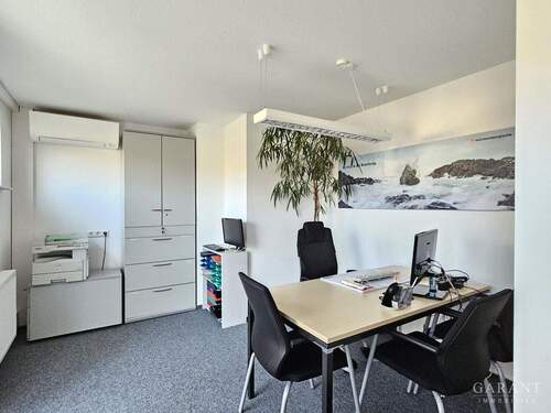 Büro - !! Arbeiten, wo Ruhe auf Effizienz trifft !!