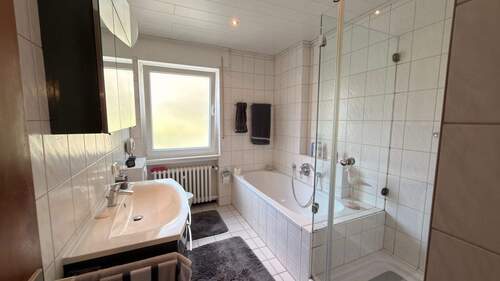 Badezimmer EG - 