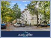 Titelbild - Charmante Dachgeschosswohnung in zentraler Lage von Barmbek-Nord - ideal für Singles oder Paare