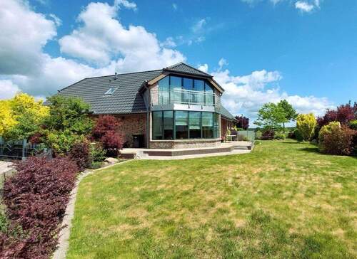 Bild 4 - Einfamilienhaus mit 232,00 m&sup2; in Alt Schwerin zum Kaufen