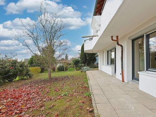 Schöne, große Terrasse mit Garten - Etagenwohnung mit 103,00 m&sup2; in Filderstadt zum Kaufen