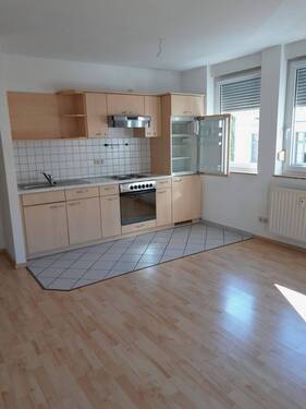 IMG-20260430-WA0003.jpg - 1 Zimmer Etagenwohnung zur Miete in Plauen