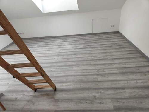 Kinderzimmer / Büro - 