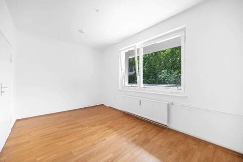 Schlafzimmer - 2 Zimmer Etagenwohnung in Berlin