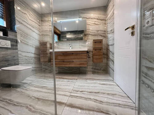 App. Nr. 1 EG Bad Ansicht 1 - 