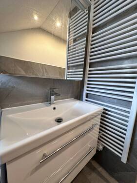 App. Nr. 2 DG Bad Ansicht 2 - 