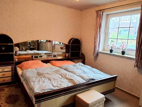 Schlafzimmer EG - 