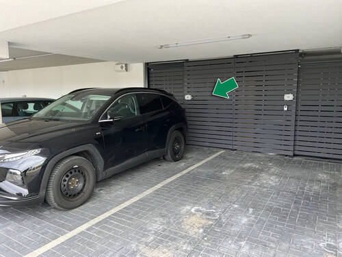 Weiterer Stellplatz mit Abstellraum - 