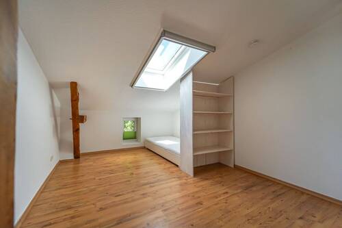 Zimmer 2 - 