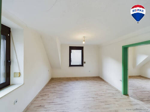 RE/MAX Immobilien DeLux - 