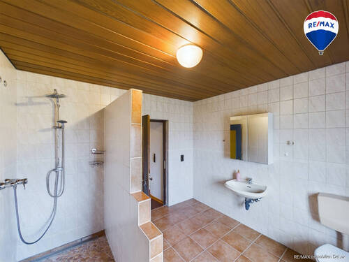 RE/MAX Immobilien DeLux - 