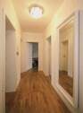 Flur (Musterwohnung) - Etagenwohnung mit 67,40 m² in Dresden zur Miete