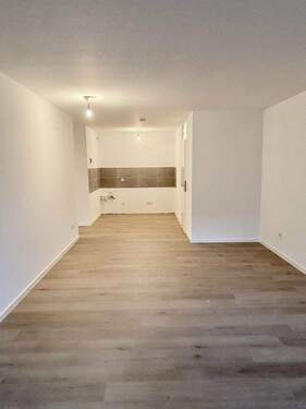 Wohn-/ Esszimmer - 