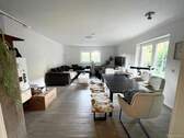 Wohnzimmer - 4 Zimmer Einfamilienhaus in Prisdorf