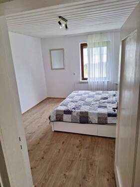 Schlafzimmer OG - 7 Zimmer Doppelhaushälfte zum Kaufen in Wiesentheid