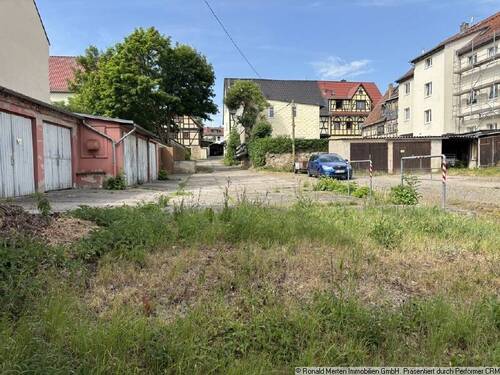 rückwärtiges Grundstück - Büro in Saalfeld