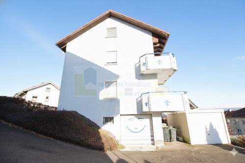 Garagenansicht - 4 Zimmer Einfamilienhaus in Donaueschingen