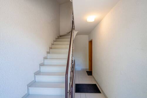 Treppenhaus - 3 Zimmer Etagenwohnung in Erkelenz