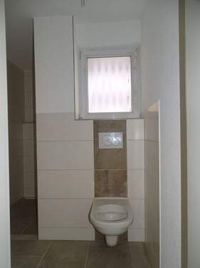 Gäste-WC Erdgeschoss - 