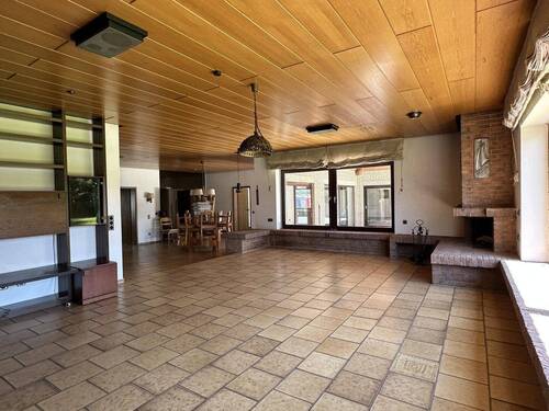 Wohn- und Essbereich EG - 