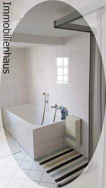 Wanne und Dusche.jpg - 