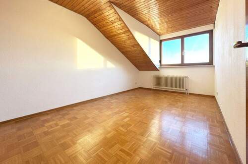 Zimmer 2, Blick 1, DG - 