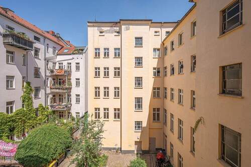 Innenhof (2) - Etagenwohnung mit 282,10 m&sup2; in Berlin zum Kaufen