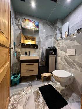 Gewerbeeinheit_EG_Privatbereich (12) - 