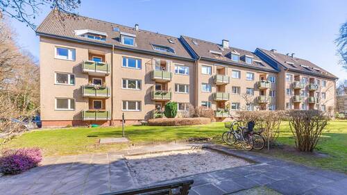 Rückansicht - Etagenwohnung mit 91,00 m&sup2; in Hamburg zum Kaufen