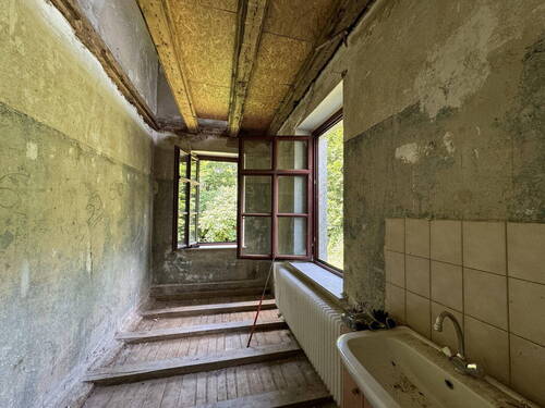 Gästezimmer unten entkernt - 