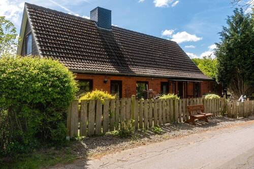 Willkommen Zuhause - 4 Zimmer Einfamilienhaus zum Kaufen in Kiesby