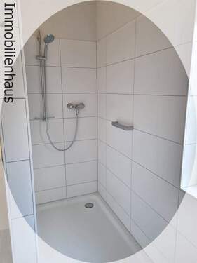 große Dusche.jpg - 