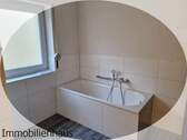 TGL-Bad mit Wanne.jpg - 