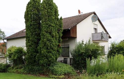 Südseite - 5 Zimmer Mehrfamilienhaus, Wohnhaus zum Kaufen in Reutlingen