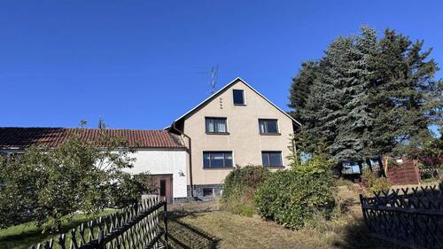 Frontansicht - Landidylle pur in Langenbach Vogtl.!