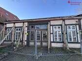 Nord-Ost-Ansicht, Straßenfront - Mehrfamilienhaus, Wohnhaus mit 190,00 m&sup2; in Quakenbrück zum Kaufen