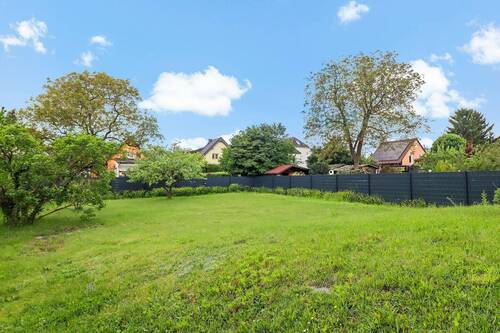 Gartenansicht - 6 Zimmer Mehrfamilienhaus, Wohnhaus zum Kaufen in Berlin