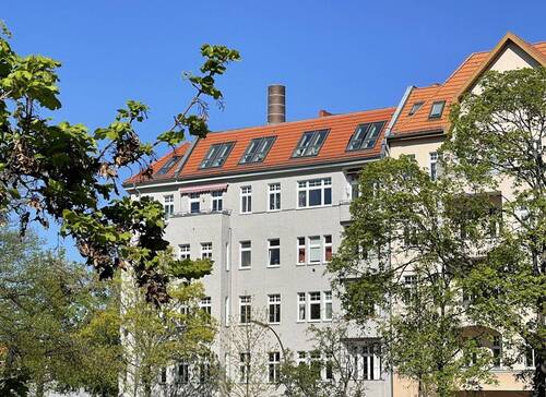 Bild 2 - 5 Zimmer Etagenwohnung zum Kaufen in Berlin Mitte