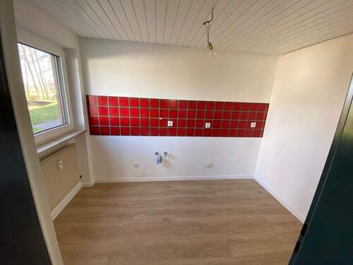 Küche - 2 Zimmer Etagenwohnung zur Miete in Hallstadt