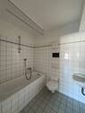 Bad mit Badewanne - Etagenwohnung mit 82,20 m² in Crimmitschau zur Miete