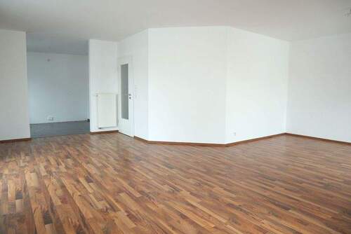 Offener Wohn-/Küchenbereich - 