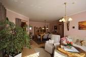 Wohnzimmer-/ Esszimmer 1 - 