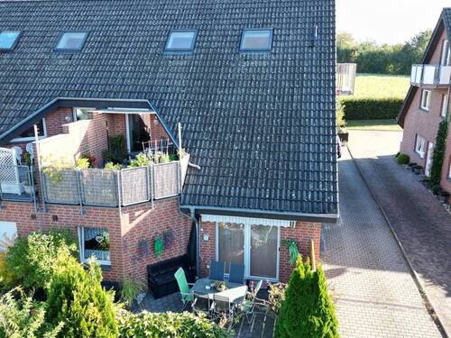 Hausansicht Zufahrt - 5 Zimmer Doppelhaushälfte zum Kaufen in Bad Rothenfelde