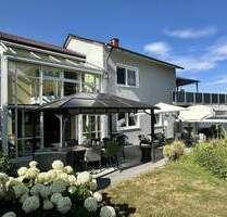Südweststadt: Großzügiges Einfamilienhaus mit idyllischem Garten, Dachterrasse und Doppelgarage. - Pforzheim